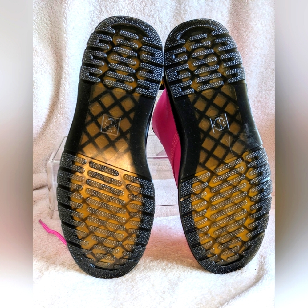 NWOT or Box Women's DR. MARTENS 1460 Pink Air Walk Boots size 7 - Picture 5 of 8